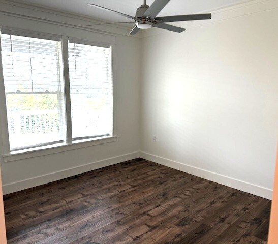 Building Photo - 3555 Sanctuary Dr