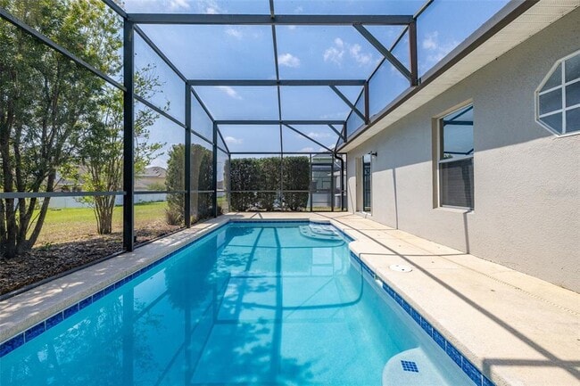 Building Photo - 624 Blake Ave