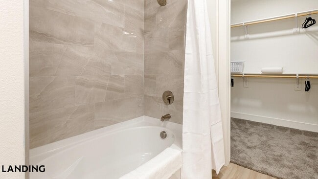 Building Photo - 108 N US Hwy 377