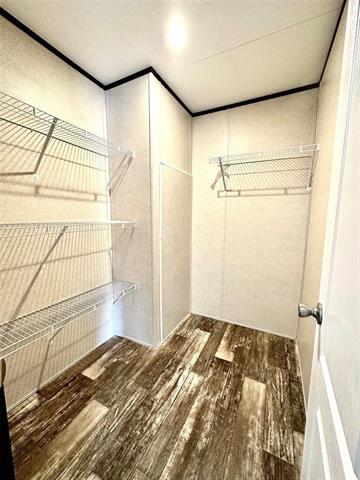 Building Photo - 850 Private Rd 701