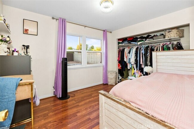 Building Photo - 11377 Gaynor Ave