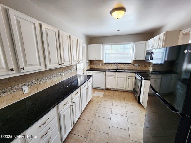 Building Photo - 3116 Belden Cir