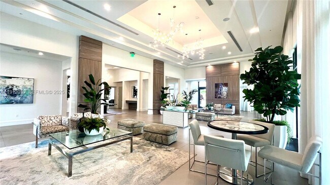 Building Photo - 4670 NW 84th Ave