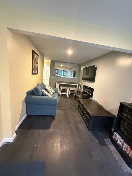 Living Room & Dining Areas - 246 Arcadia Shores Cir