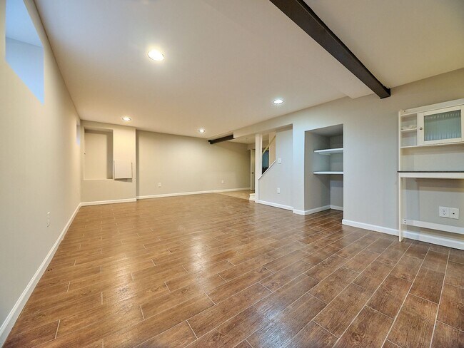 Building Photo - 9124 Copenhaver Dr