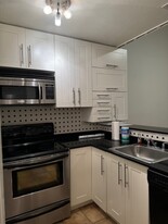 Building Photo - 2815 Rio Grande St