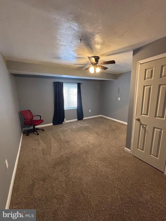 Building Photo - 9820 Leighland Ct