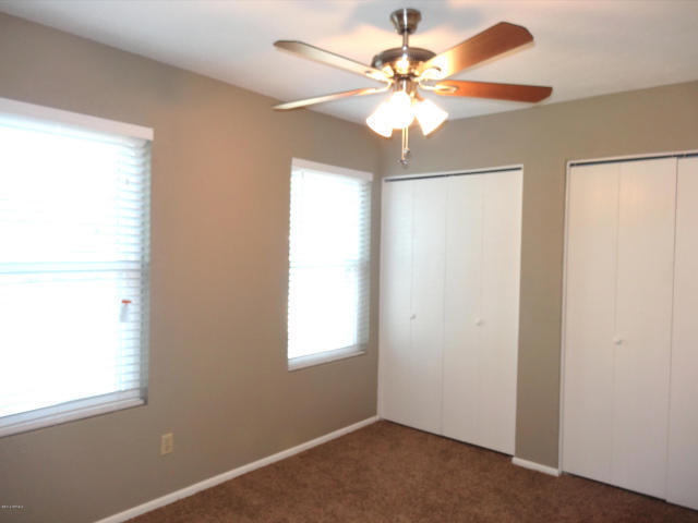 Building Photo - Three bedroom, two bath home!