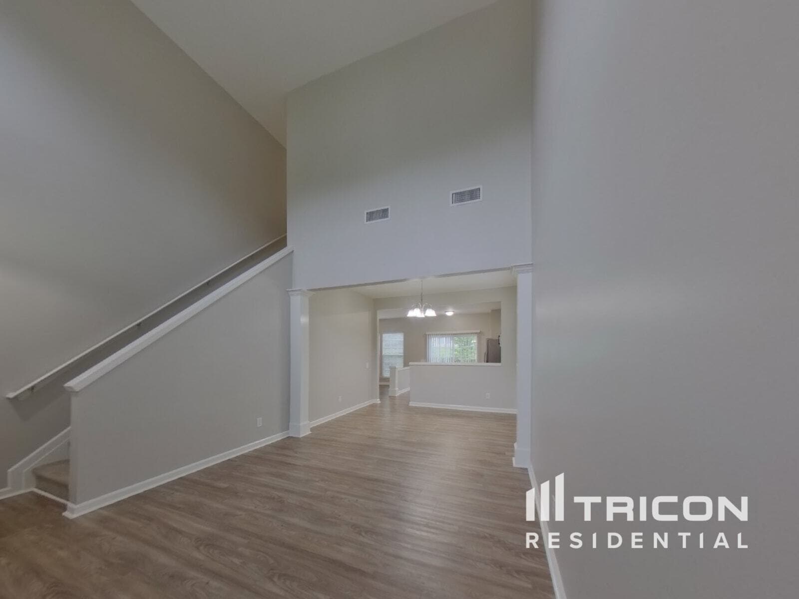 Building Photo - 2521 Wingdale Dr
