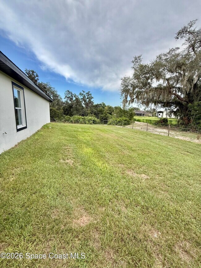 Building Photo - 4255 US-1