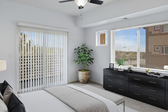 Building Photo - NEWLY REMODELED 2 BEDROOM 2 BATH CONDO
