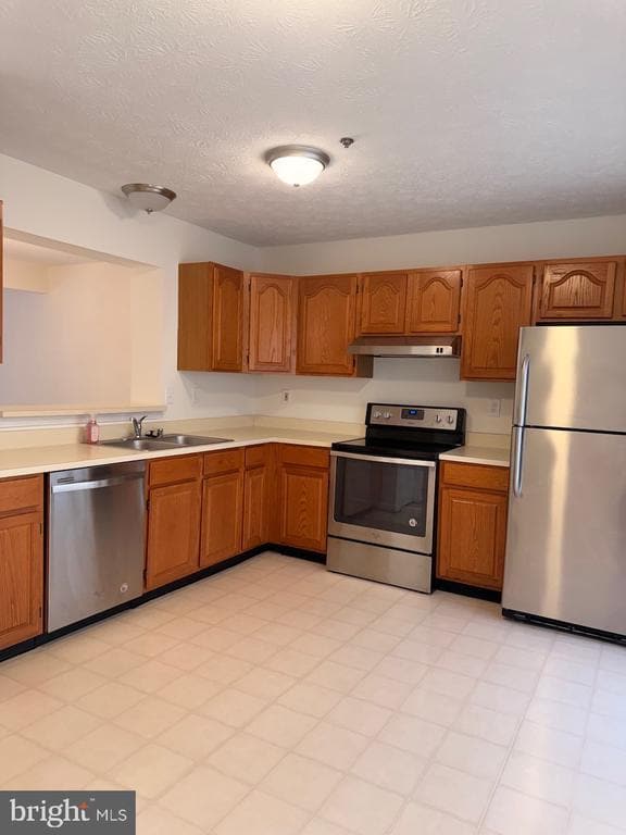 Building Photo - 17901 Cottonwood Terrace
