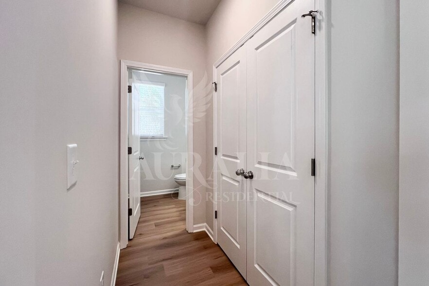 Building Photo - 183 Anise Ln