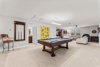 Building Photo - 225 Fox Trotter