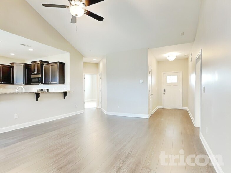 Building Photo - 25 Braddock Dr