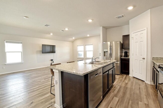 Building Photo - 508 Wyatt Wy