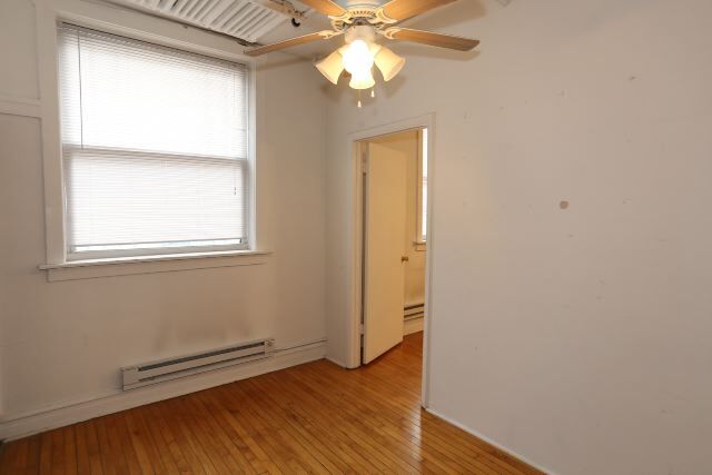 Building Photo - 734 W Cornelia Ave