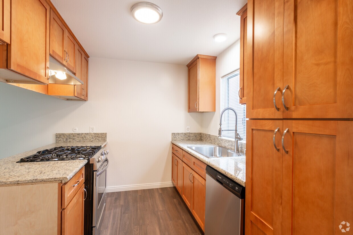 Aloma Apartments Laguna Niguel Ca Apartment Finder