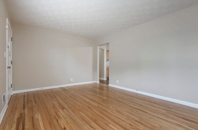 Building Photo - 3857 Darlene Dr