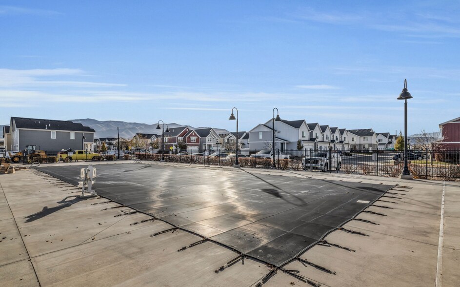 Building Photo - 91 E Legacy Pky