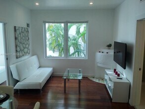 Building Photo - 750 Jefferson Ave