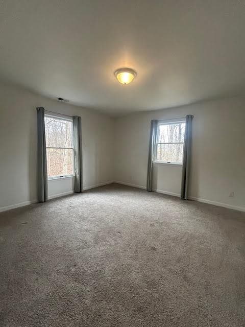 Building Photo - 4-Bed Retreat with Vaulted Ceilings & Covered Porch, close to the Shenandoah River in Front Royal