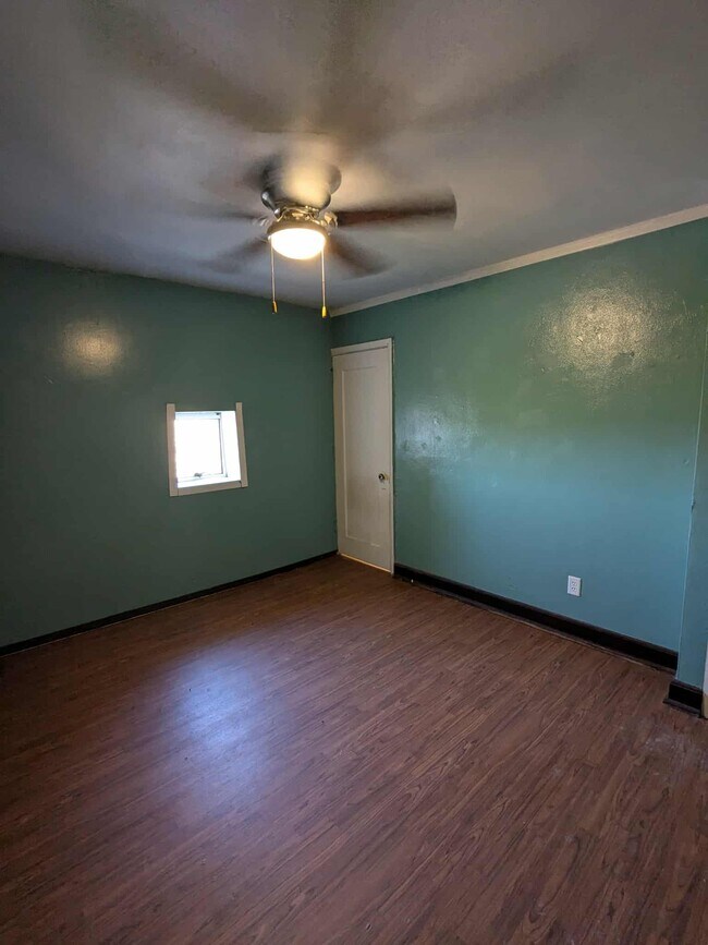 Building Photo - Little York South Apartments