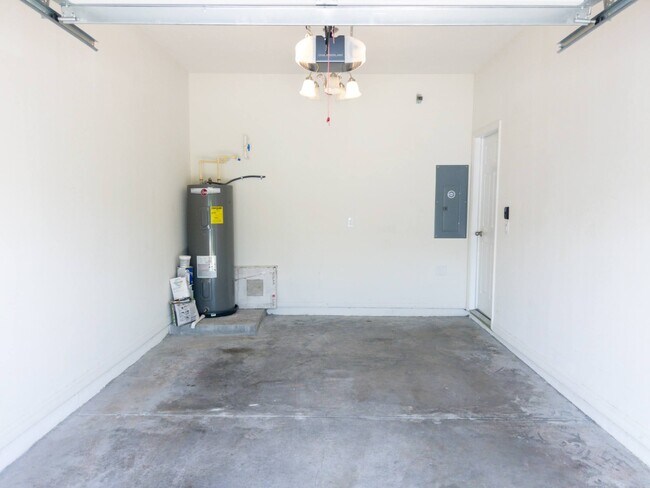 Building Photo - 173 Mitchell Crk Wy