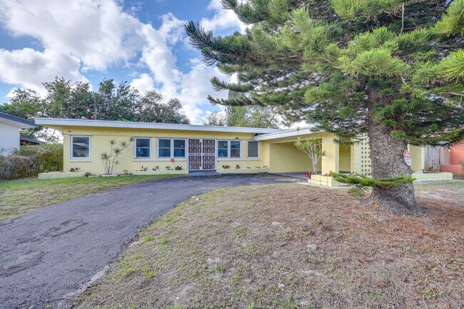 Building Photo - 3960 NW 189th Terrace