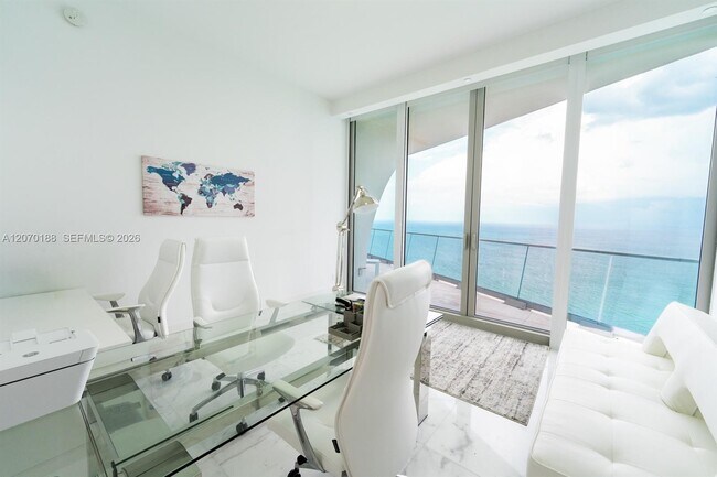 Building Photo - 16901 Collins Ave