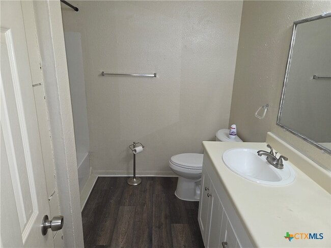 Building Photo - 904 Ticonderoga Dr
