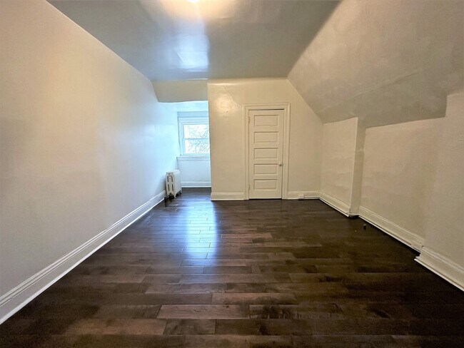 Building Photo - Highland Park - Apartments For Rent In Pittsburgh