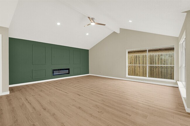Building Photo - 6507 Paso Del Sol Dr