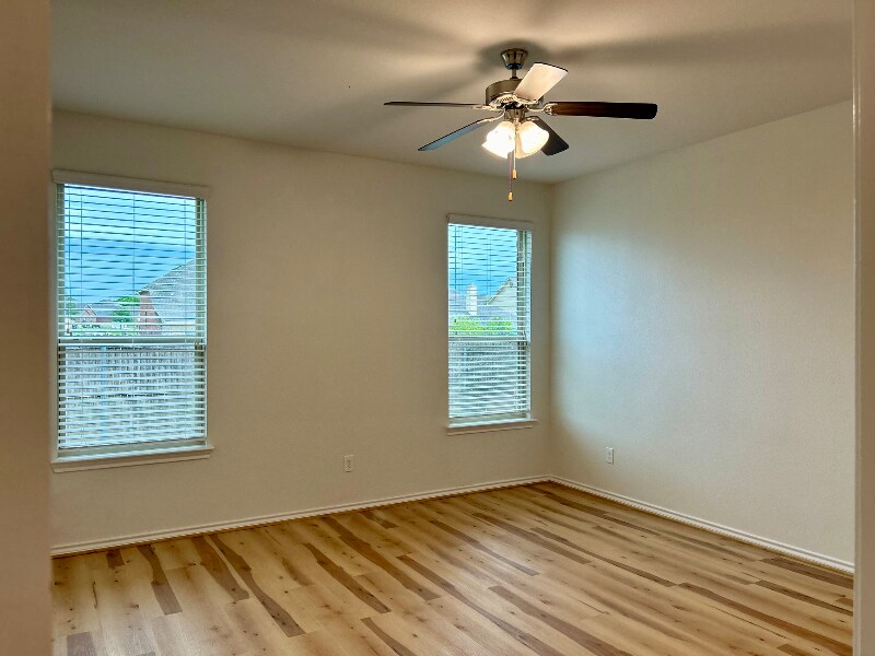 Building Photo - 1734 Cross Creek Ln