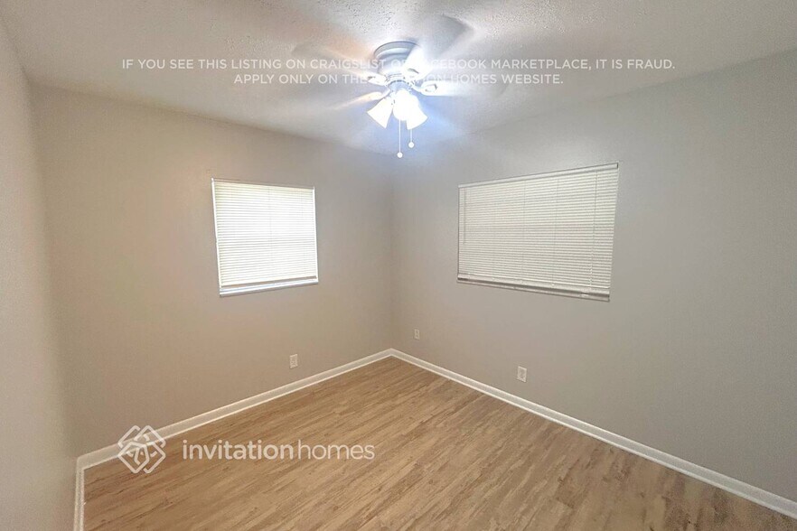 Building Photo - 270 Van Gogh Cir