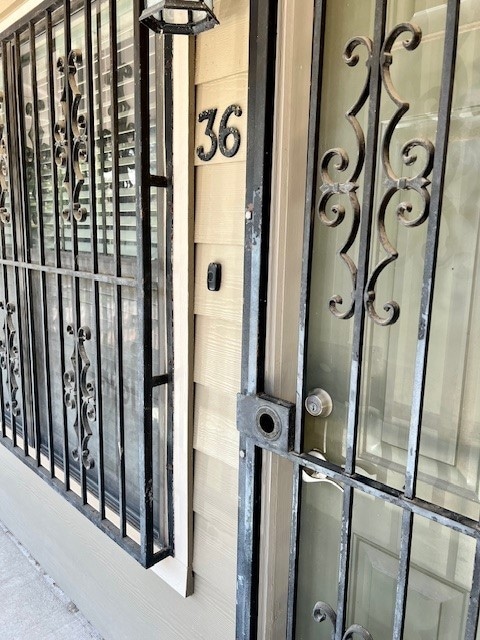 Building Photo - 606 Marshall St