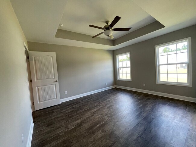 Building Photo - Brand New 3bd / 2ba w/ high end finishes, right in the heart of Conway!!