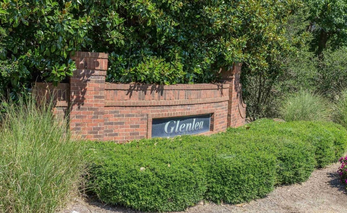 Building Photo - 100 Glenlea Ln