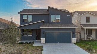 Building Photo - Newly constructed 4bd Home in Villas San A...