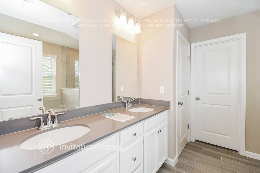 Building Photo - 6268 Starlight Dr