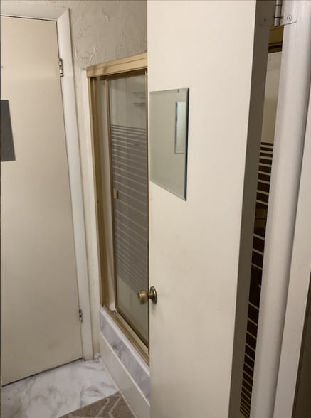 Building Photo - 13005 Lowell Ct