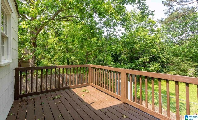 Building Photo - 921 5 Mile Rd