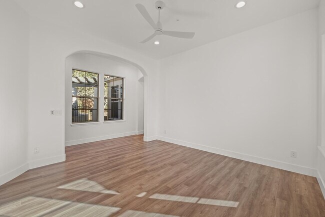Building Photo - 18394 N 92nd St