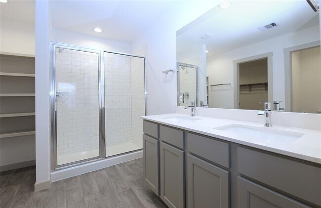 Building Photo - 1702 Windway Ct