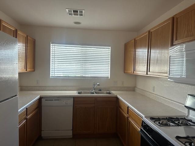 Building Photo - 205 N 74th St