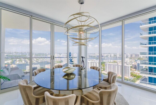 Building Photo - 16901 Collins Ave