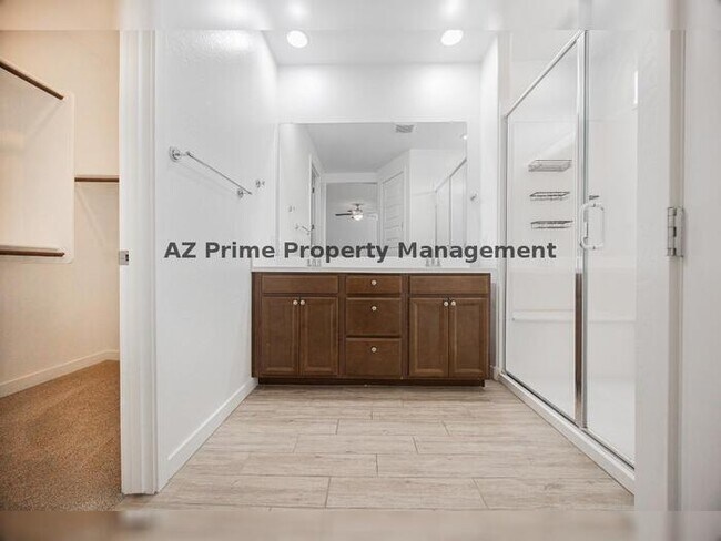 Building Photo - 16870 W Las Palmaritas Dr