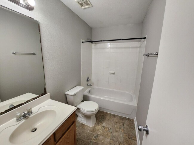Building Photo - 20718 Blanton Brook Dr