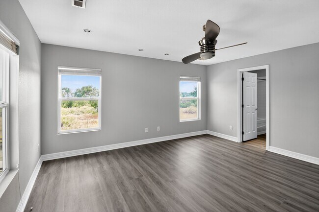 Building Photo - 17381 Waterhouse Cir