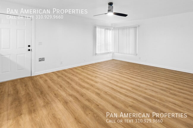 Building Photo - 9106 1/2 Palm St.-A6